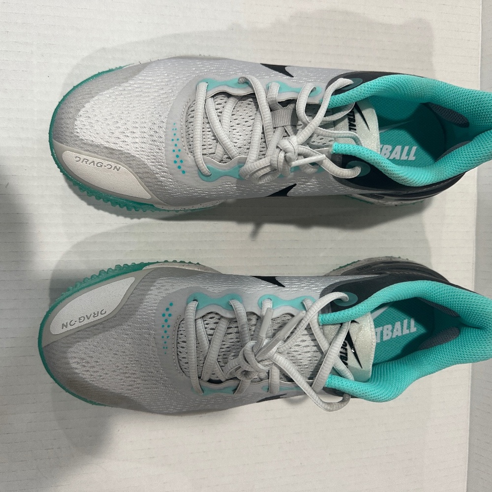 Nike turf shoes